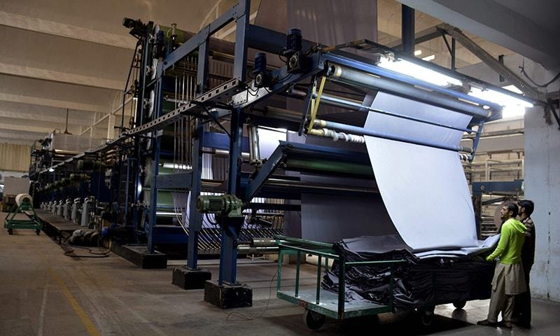 Big Industry Output Shrinks in October, Raising Concerns