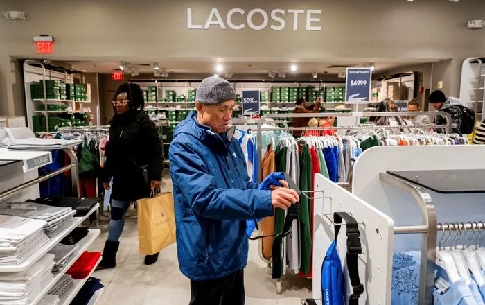 U.S. Retail Sales Rise By 3.1% During Holiday Season