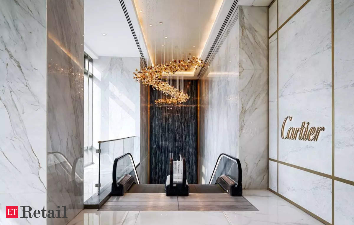 Cartier owner Richemont won’t inject cash into Farfetch, Retail News, ET Retail