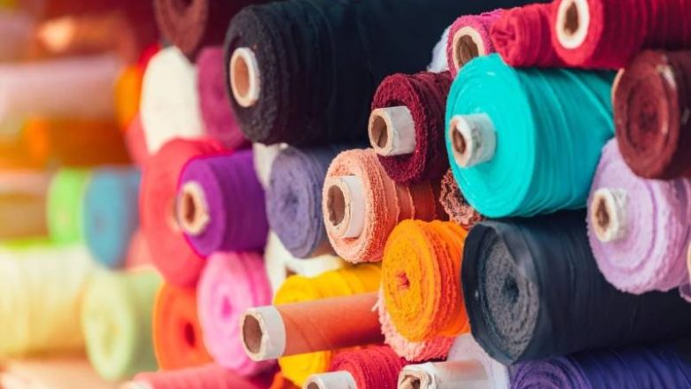 Textile Exporters Blame Interim Government for Economic Crisis